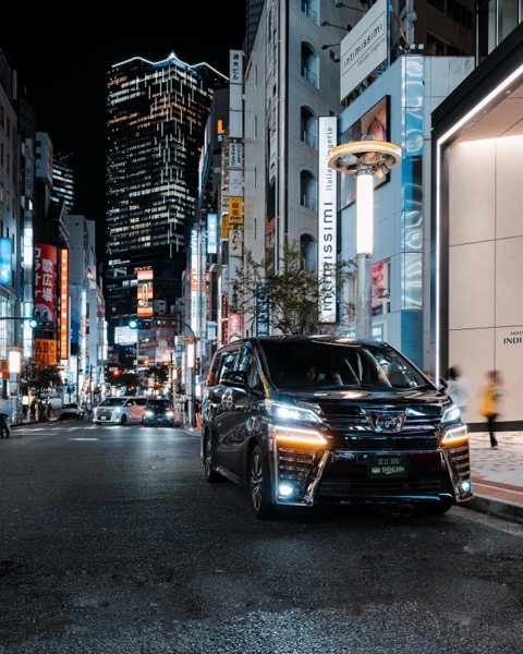 Vehicle (Toyota Vellfire)